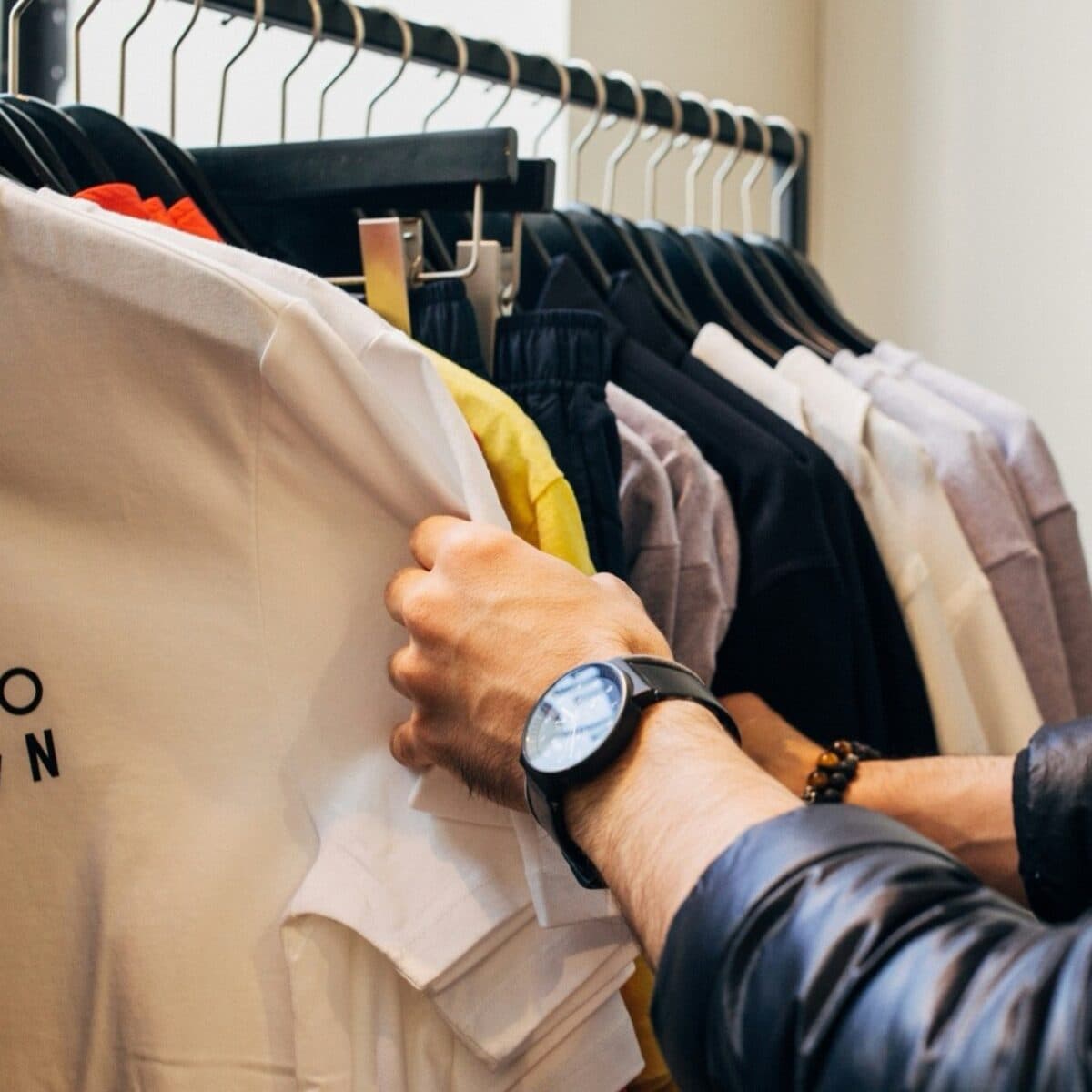 Kleding Pop-up, Zorgeloos kleding uitzoeken