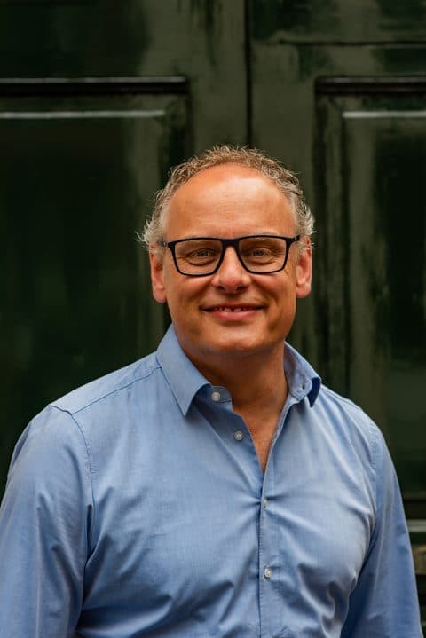 Mark van Doleweerd, penningmeester & secretaris van Stichting Curae